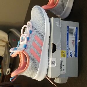 BIG GIRLS Adidas Cloudfoam Pure 2.0